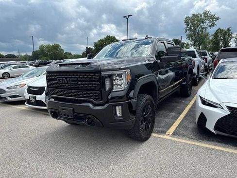 Used 2022 GMC Sierra 2500 Denali AWD/4WD image 1