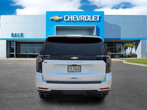 Used 2025 Chevrolet Tahoe High Country AWD/4WD image 4