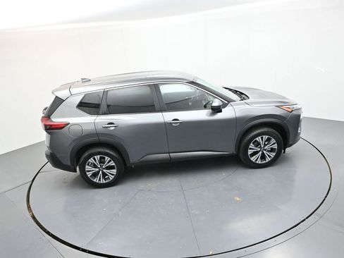 Used 2023 Nissan Rogue SV image 28