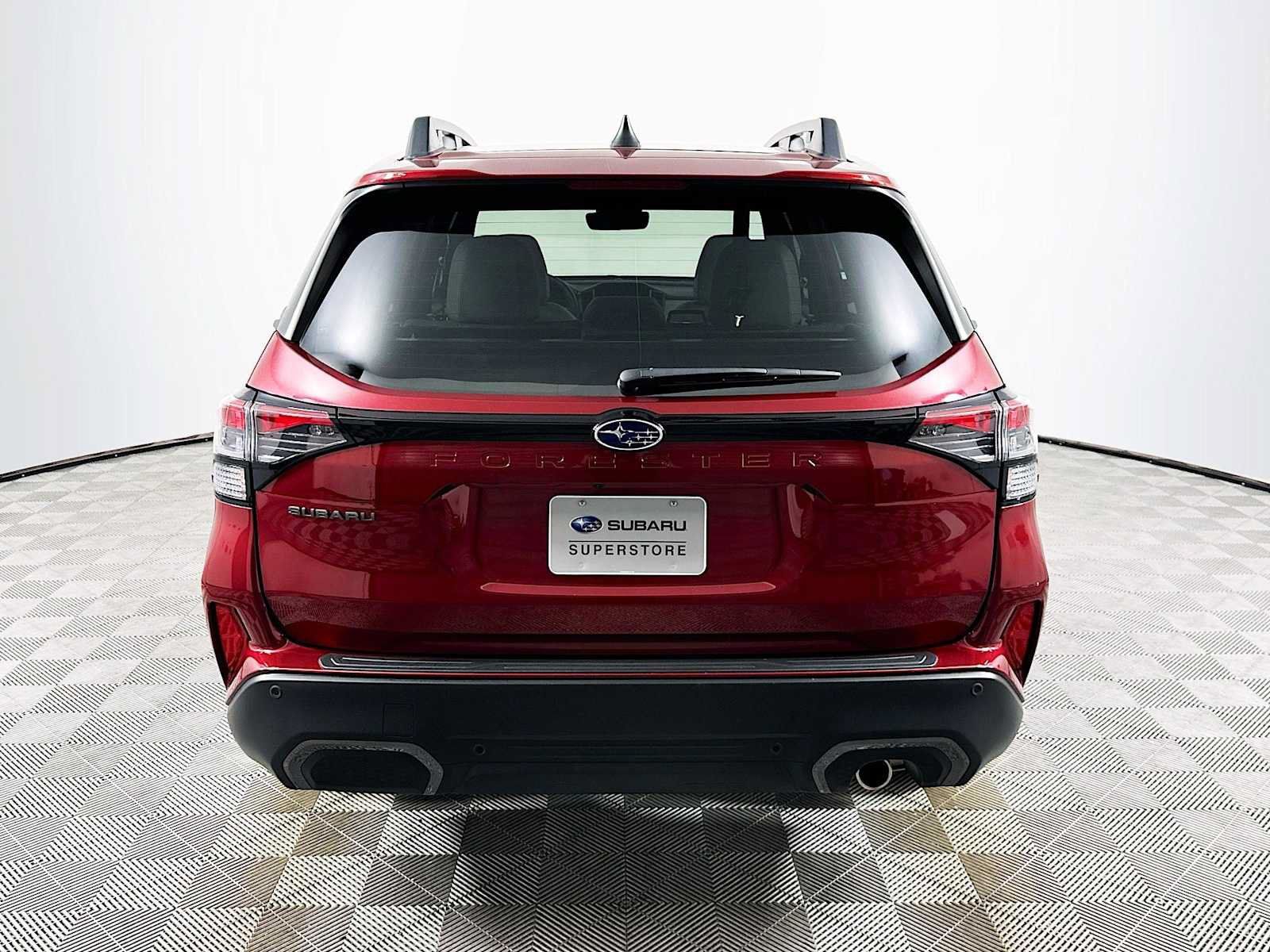 Used 2025 Subaru Forester Limited w/ Popular Package #1 AWD/4WD image 6