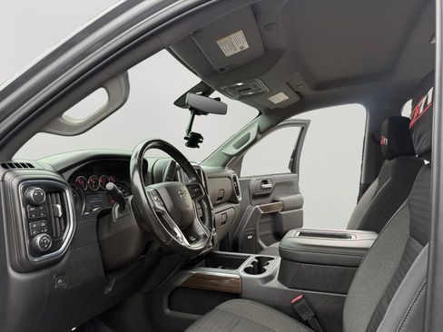 Used 2019 Chevrolet Silverado 1500 RST AWD/4WD image 9