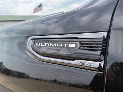 New 2026 GMC Sierra 1500 Denali Ultimate w/ LPO, Black Badging Package AWD/4WD image 39