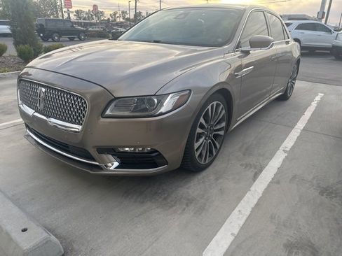 Used 2019 Lincoln Continental Select w/ Continental Climate Package image 1