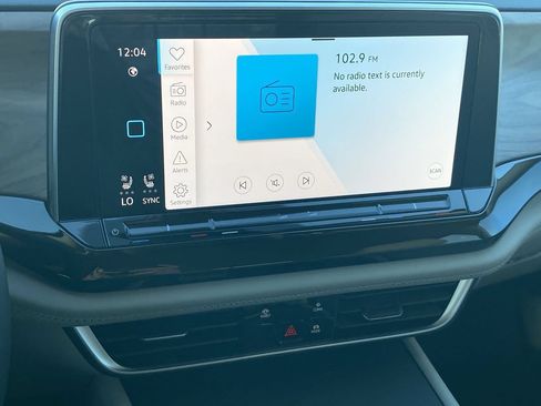 New 2026 Volkswagen Atlas SE FWD image 21