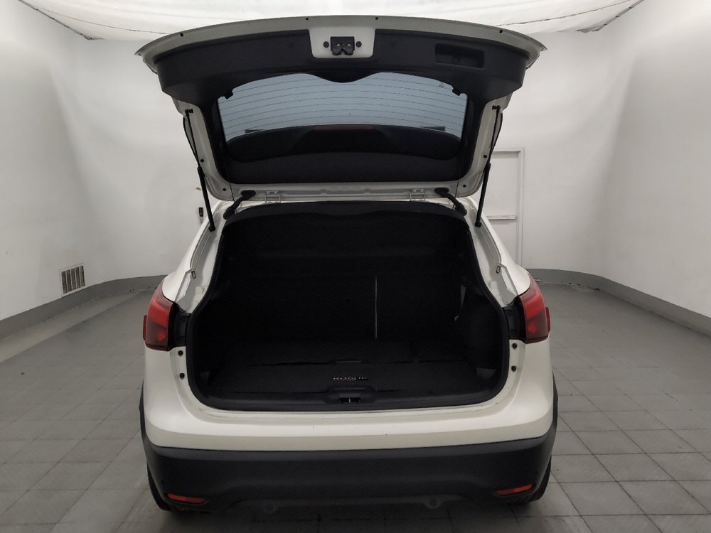 Used 2019 Nissan Rogue Sport SV FWD image 29