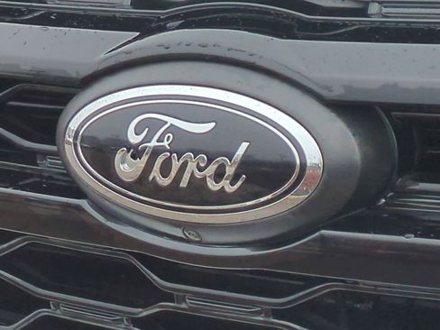 Used 2024 Ford Expedition Max Limited image 12