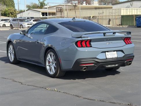 Used 2024 Ford Mustang GT Premium image 6
