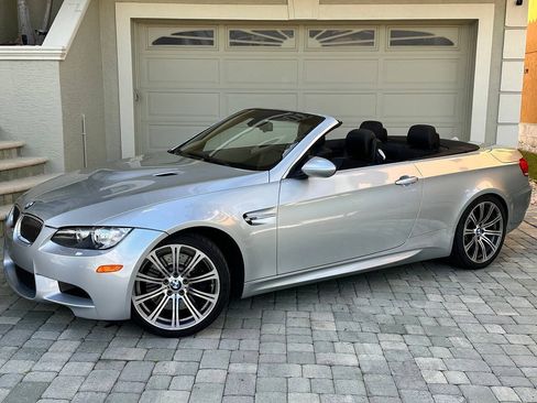 Used 2008 BMW M3 Convertible RWD image 5
