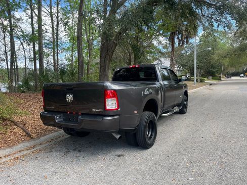 Used 2021 RAM 3500 Big Horn w/ Level 1 Equipment Group image 7