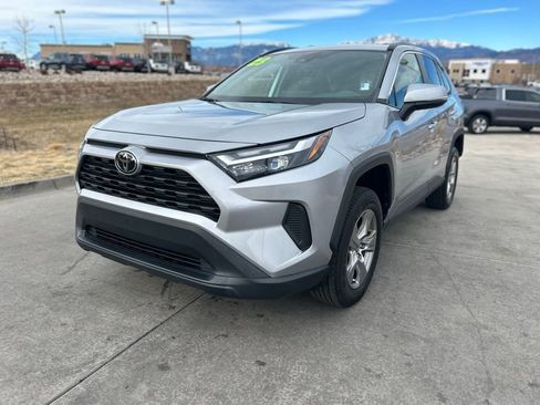 Used 2023 Toyota RAV4 XLE image 3