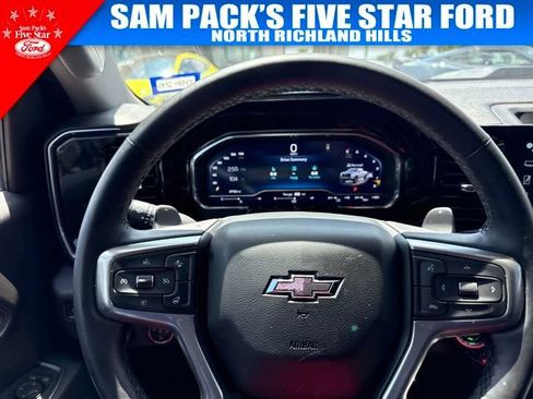 Used 2023 Chevrolet Silverado 1500 LT Trail Boss w/ Protection Package AWD/4WD image 8
