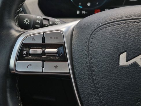 Used 2024 Kia Telluride SX Prestige AWD/4WD image 28