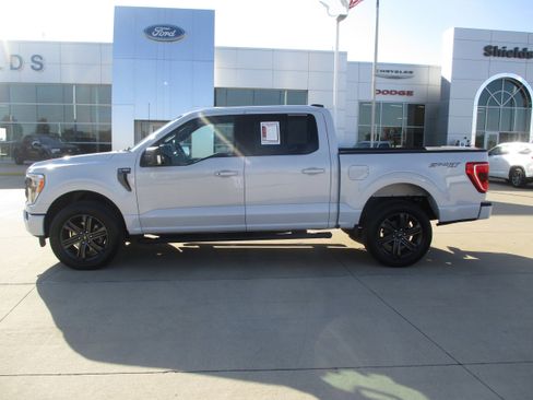 Used 2022 Ford F150 XLT w/ Equipment Group 302A High image 3