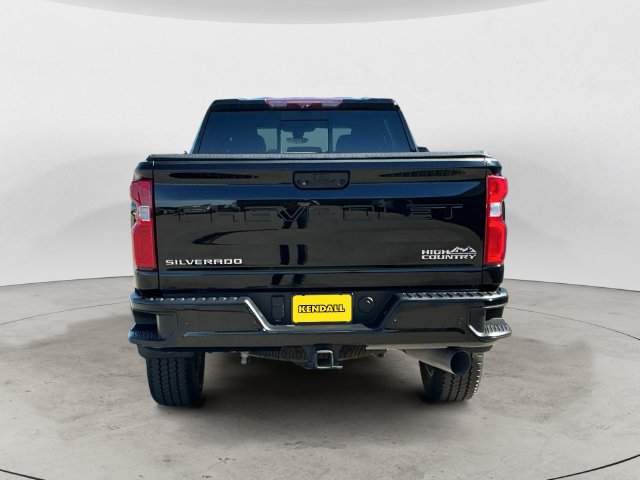 Used 2023 Chevrolet Silverado 3500 High Country w/ Z71 Off-Road Package AWD/4WD image 6