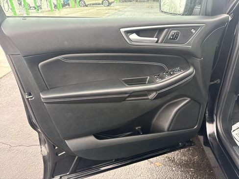Used 2023 Ford Edge Titanium w/ Equipment Group 301A image 29