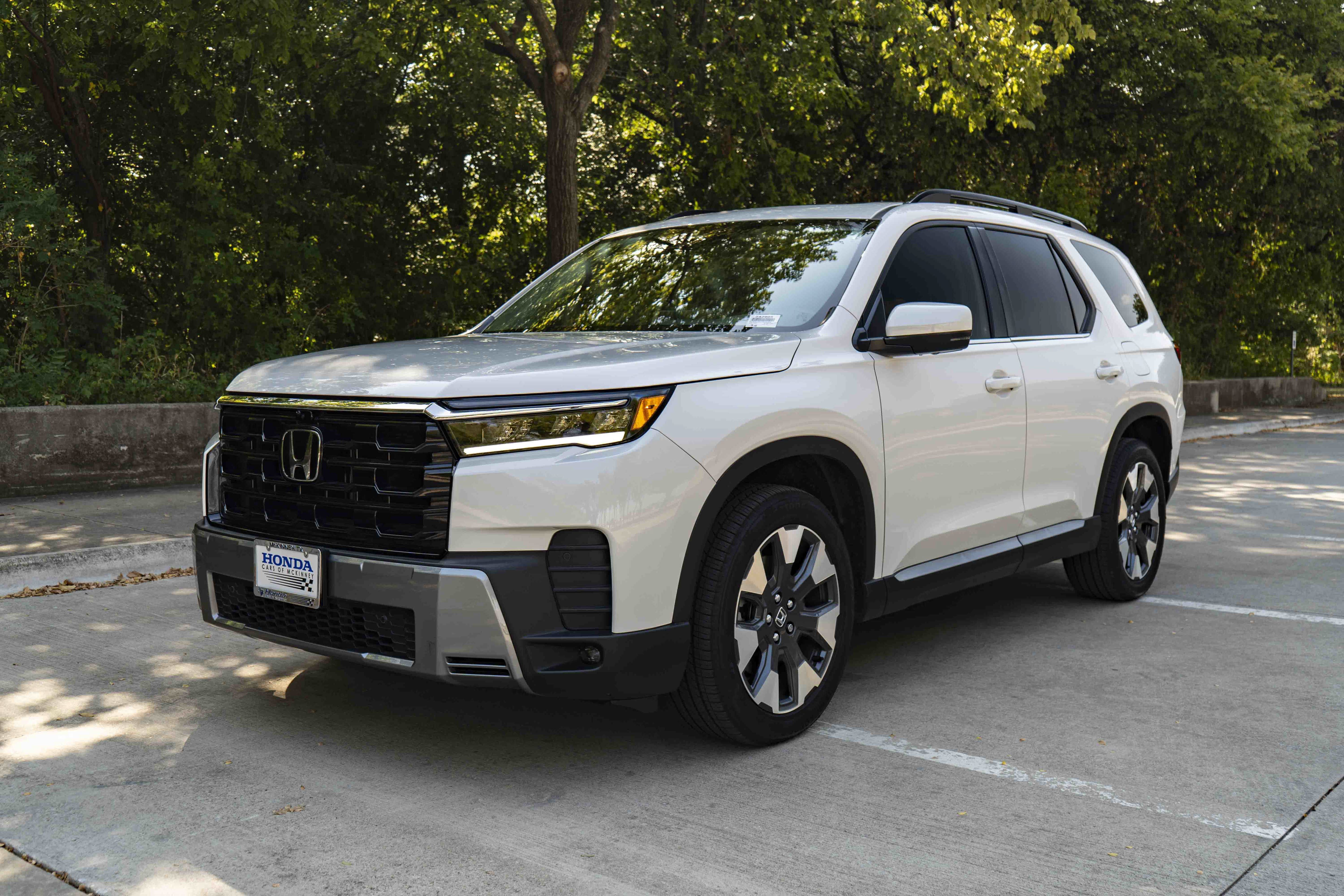 Used 2026 Honda Pilot Elite image 5