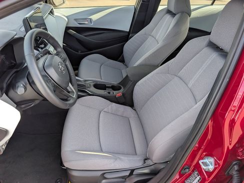 Used 2026 Toyota Corolla SE w/ Carpet Mat Package (TMS) FWD image 2