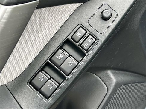 Used 2016 Subaru Forester 2.5i image 29