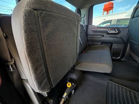 Used 2025 Chevrolet Silverado 1500 LT AWD/4WD image 65