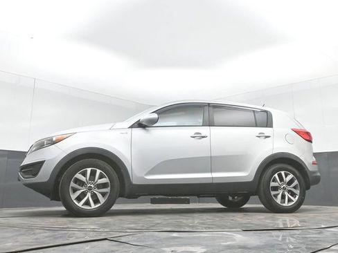 Used 2016 Kia Sportage LX AWD/4WD image 43