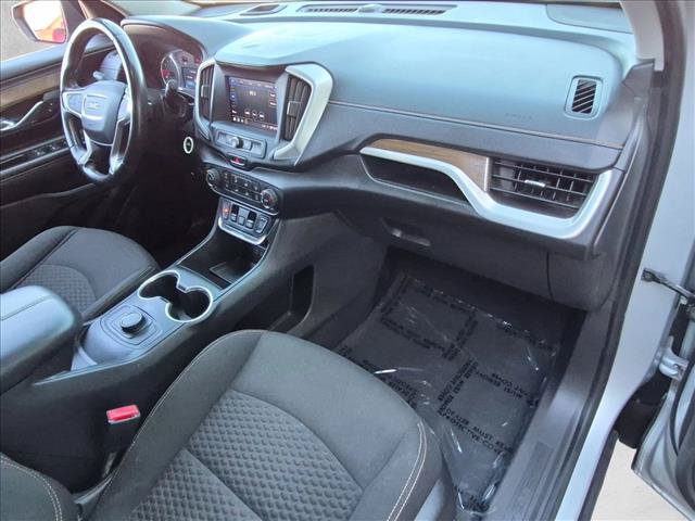 Used 2020 GMC Terrain SLE w/ Elevation Edition FWD image 21