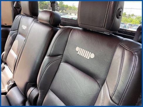 Used 2021 Jeep Gladiator Sport AWD/4WD image 10