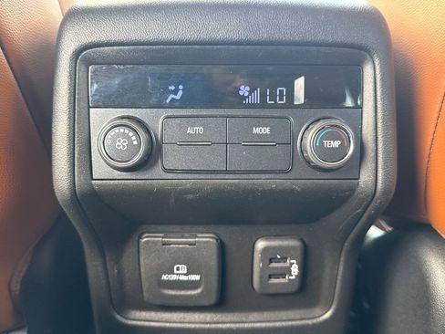 Used 2019 GMC Acadia SLT AWD/4WD image 20