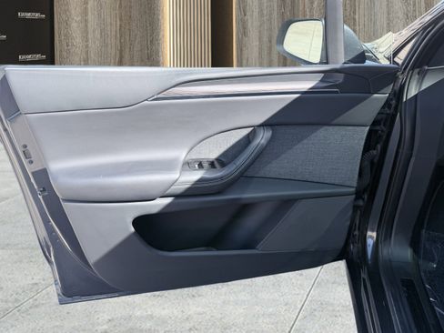 Used 2024 Tesla Model X Long Range image 26