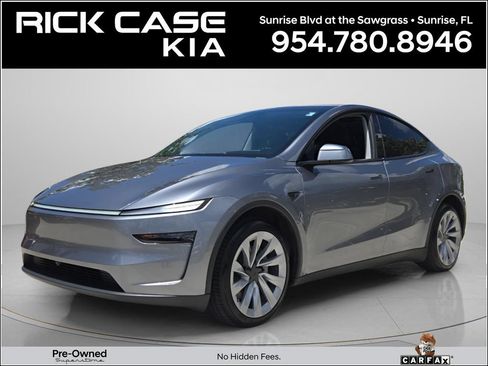 Used 2026 Tesla Model Y 2WD image 1