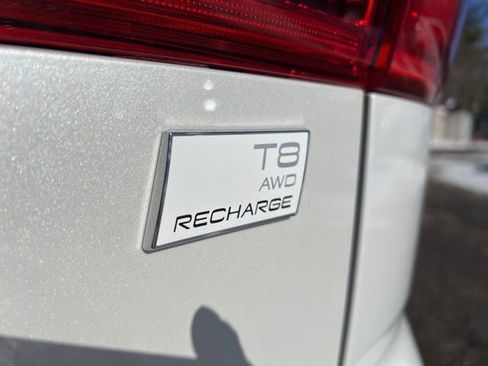Certified 2022 Volvo XC60 T8 Inscription Expression image 17