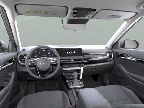 New 2026 Kia Seltos S FWD image 14