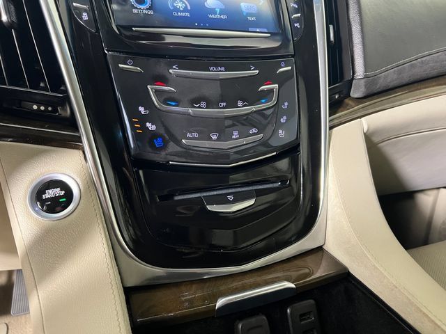 Used 2018 Cadillac Escalade 2WD image 20
