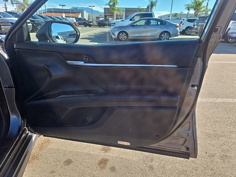Used 2023 Toyota Camry XSE image 30
