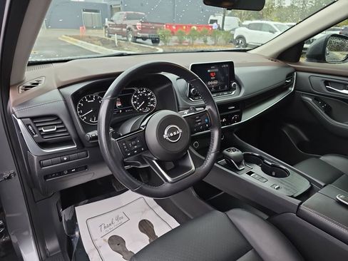 Used 2023 Nissan Rogue SV w/ SV Premium B Package image 20