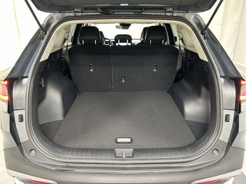 Certified 2025 Kia Sportage EX image 22