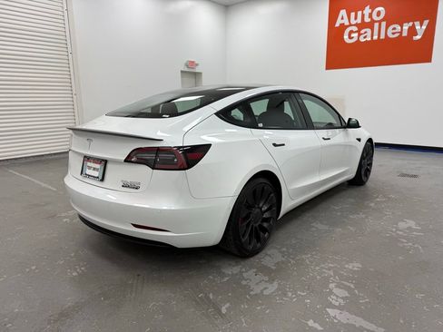 Used 2021 Tesla Model 3 Performance image 8