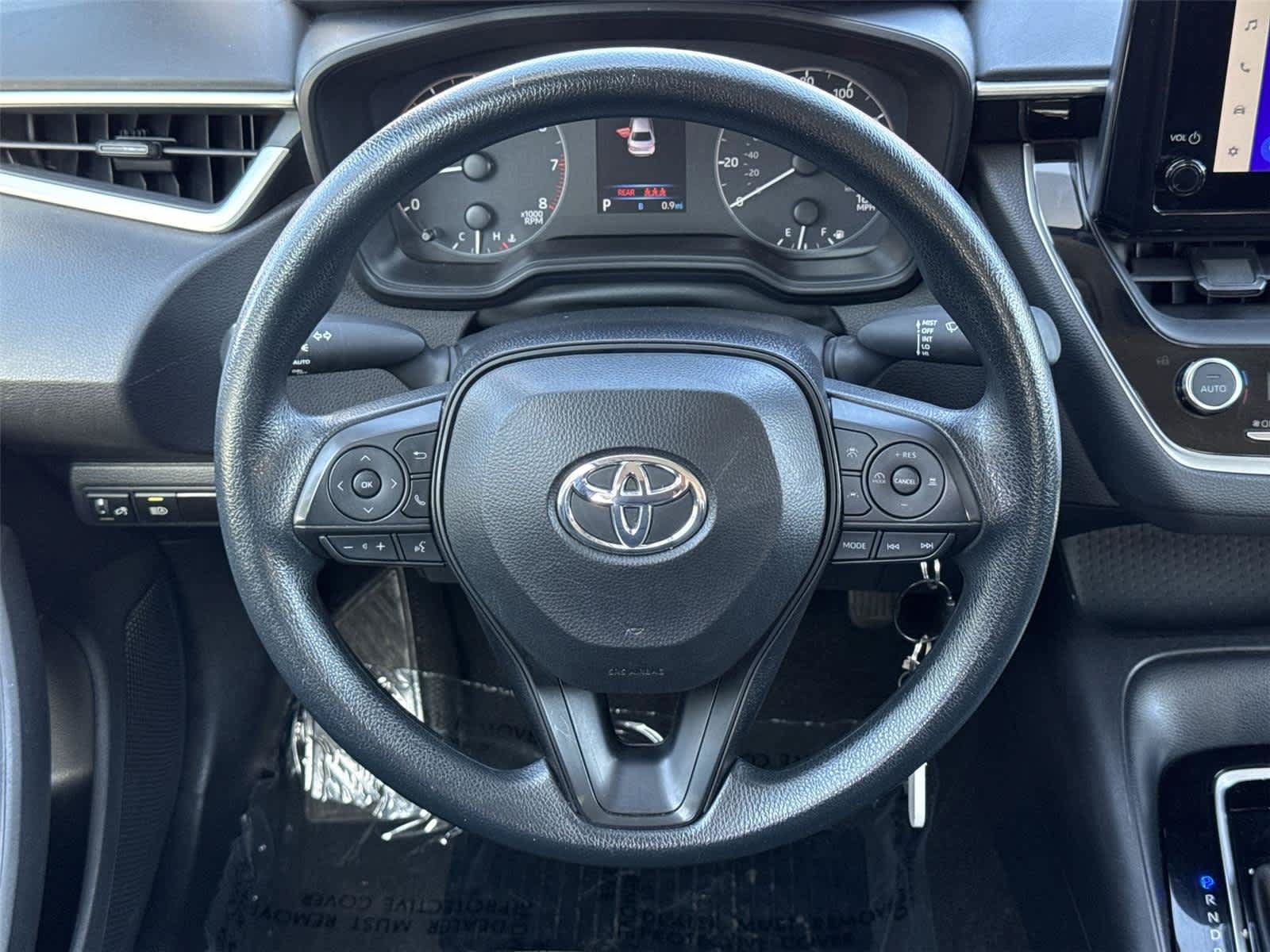 Used 2024 Toyota Corolla LE FWD image 16