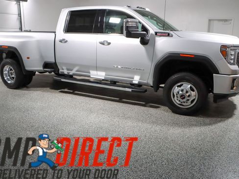 Used 2022 GMC Sierra 3500 Denali image 6