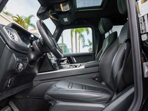 Used 2023 Mercedes-Benz G 550 G 550 image 16