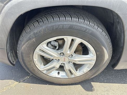 Certified 2019 GMC Terrain SLE FWD image 32