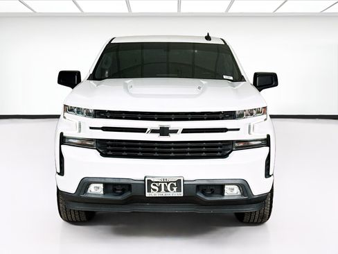 Used 2022 Chevrolet Silverado 1500 RST w/ Z71 Off-Road Package AWD/4WD image 2