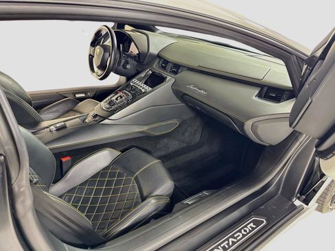 Used 2017 Lamborghini Aventador LP 700-4 AWD/4WD image 27
