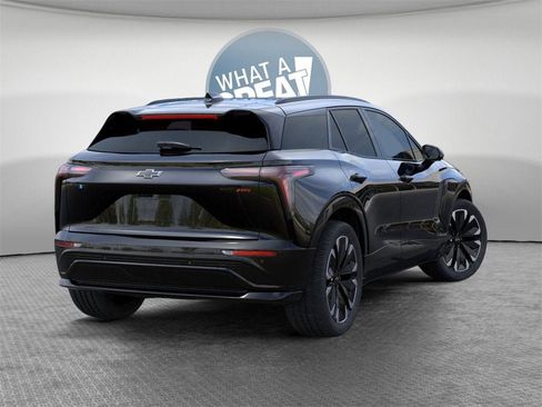 New 2026 Chevrolet Blazer EV RS image 4
