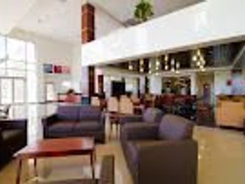 Used 2022 Toyota Highlander XLE image 9