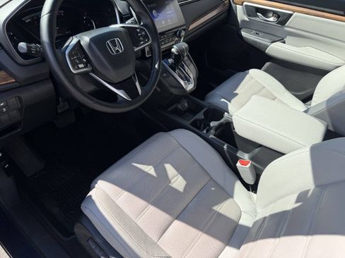 Used 2018 Honda CR-V Touring image 19