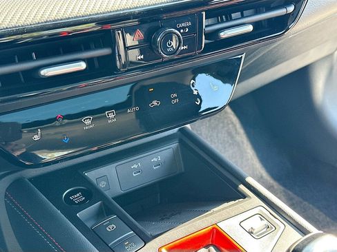 New 2026 Nissan Kicks SR w/ SR Premium Package image 11