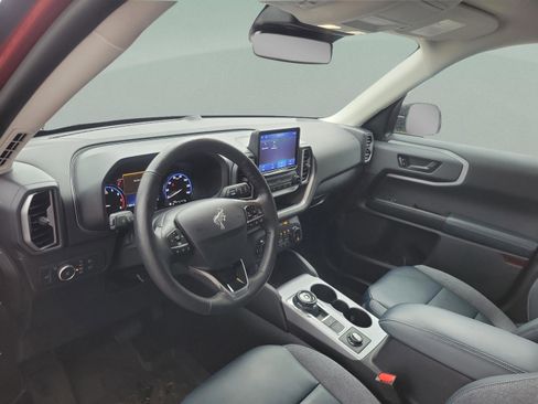 Used 2022 Ford Bronco Sport Outer Banks image 11