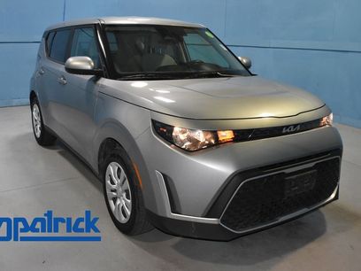 Used 2023 Kia Soul LX