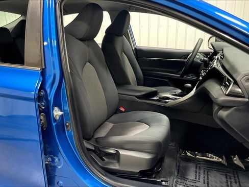 Certified 2020 Toyota Camry LE image 8