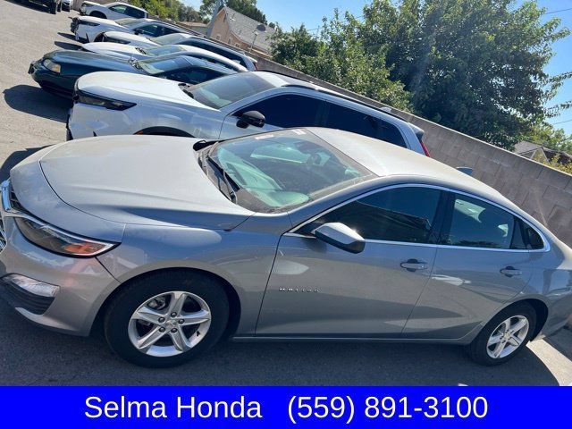 Used 2024 Chevrolet Malibu LT FWD image 3